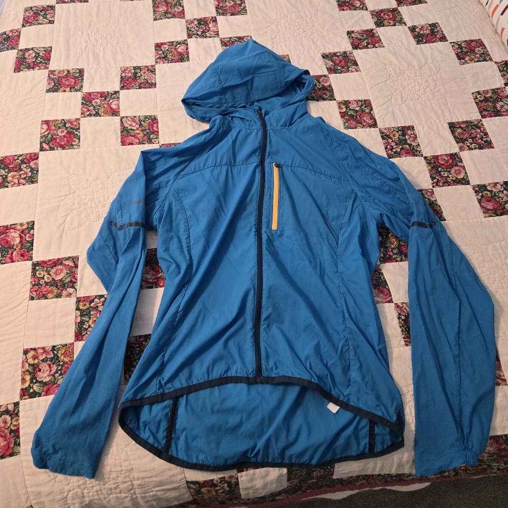 Blue Ski & Snow Jacket with Hood and Water-Resistant Fabric